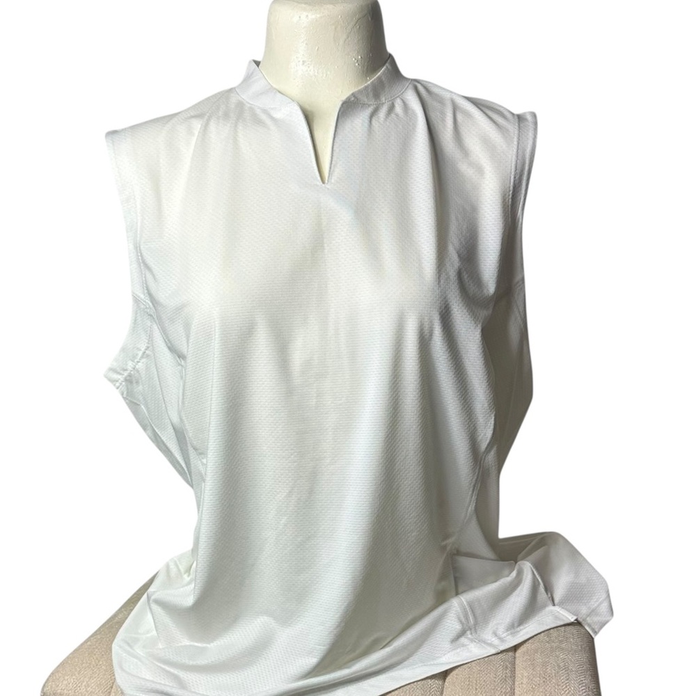 M MAROAUT Women's Sleeveless Golf Tennis Shirts Lightweight Quick Dry UP…